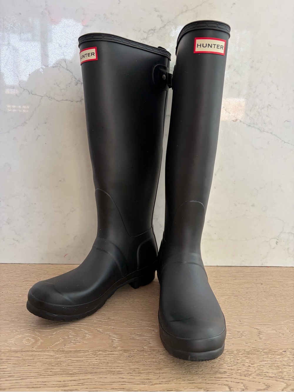 Hunter Women's Original Tall Rain Boots in Matte Black sz 8